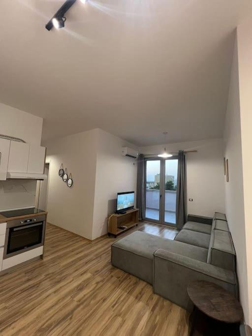 Thyamis Apartment Tirana Exterior photo